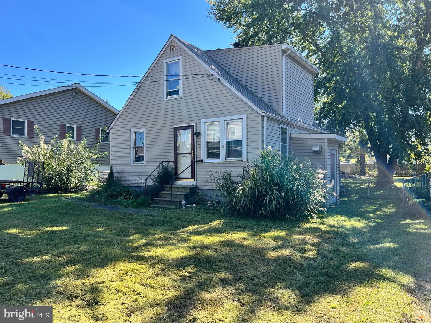 7349 Hughes Avenue photo 2