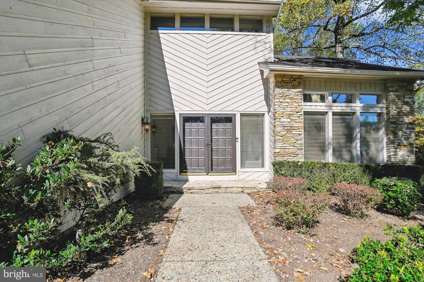 3302 Redspire Lane photo 4