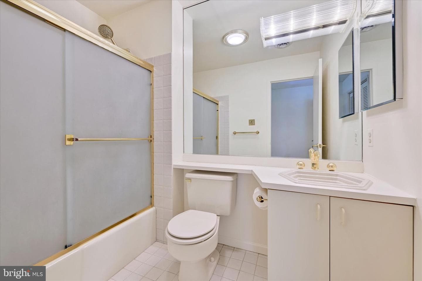 1 Ruxton Green Court photo 34