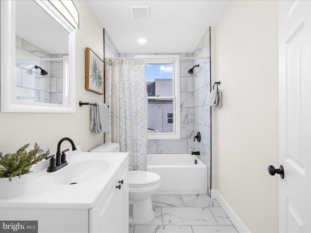 3116 N Rolling Road photo 21