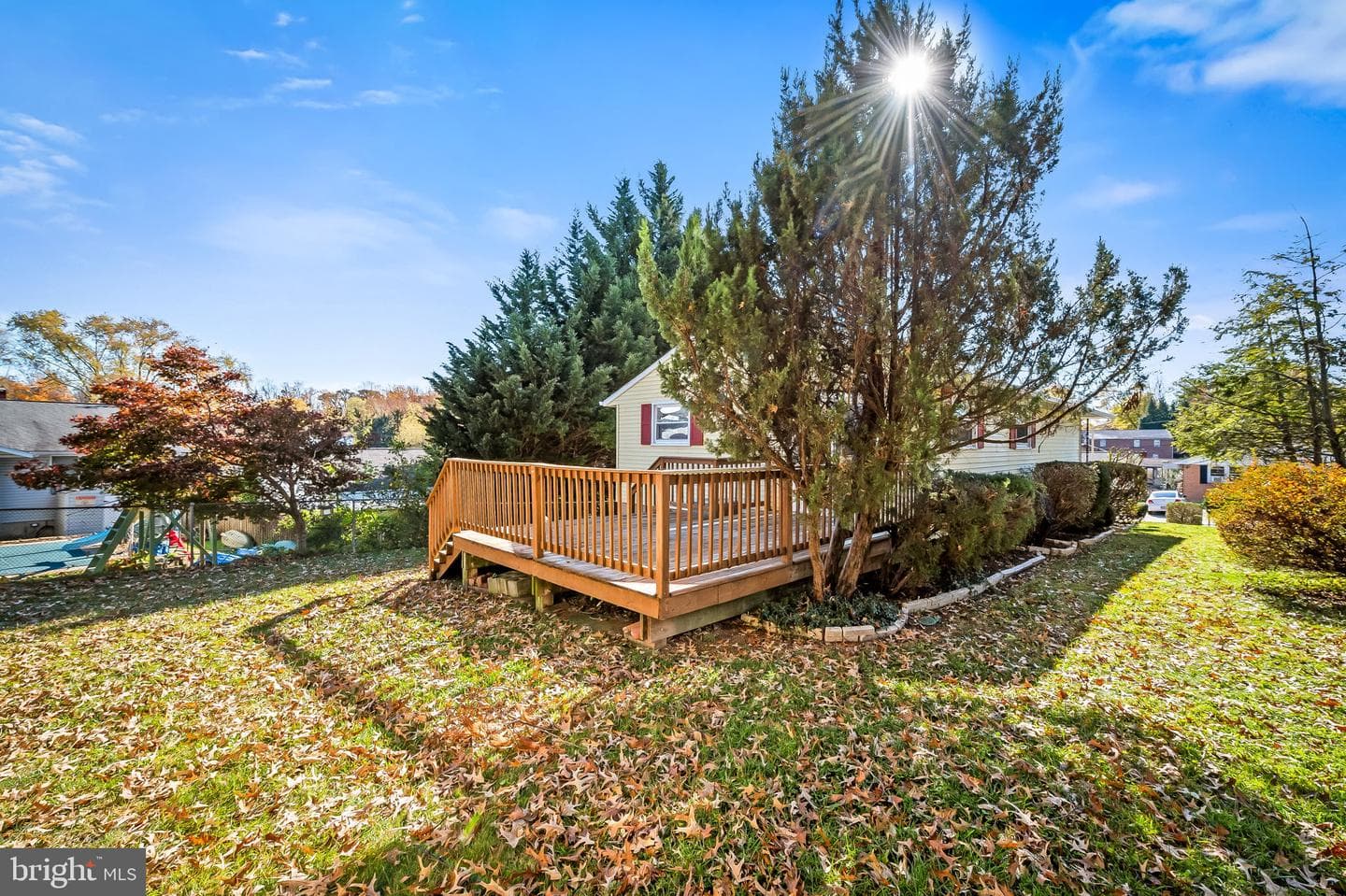 3408 Lambros photo 39