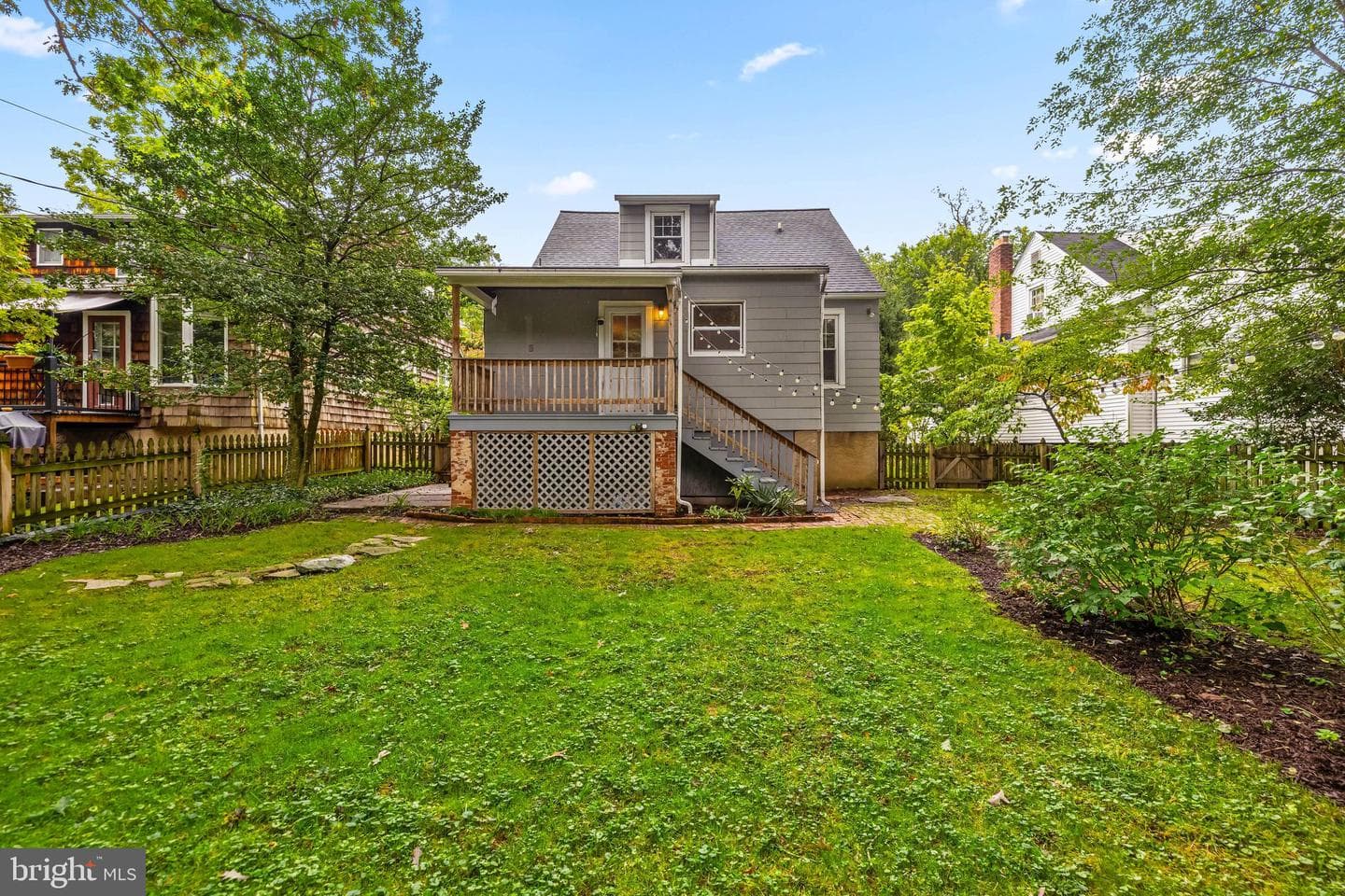 727 Dunkirk Road photo 40