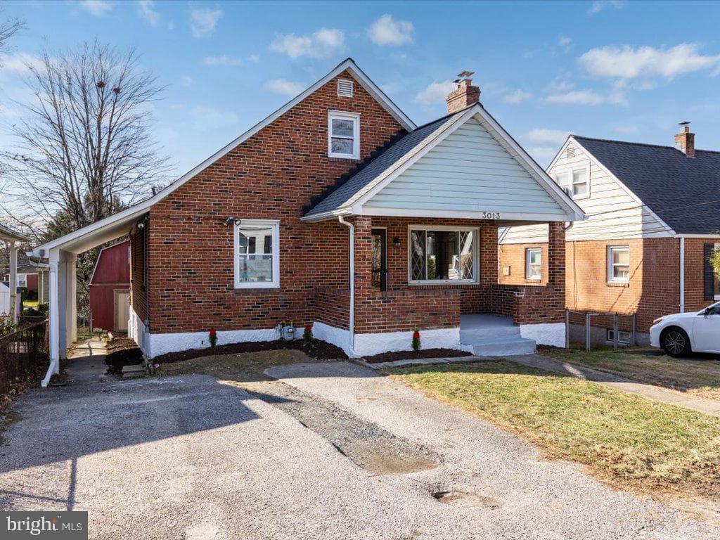 3013 3rd Avenue photo 1