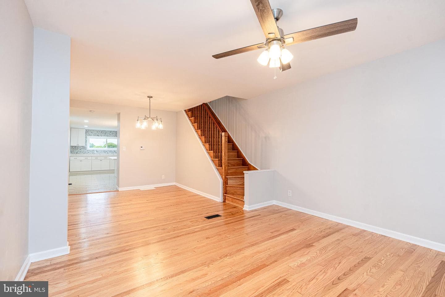 7204 Woodrow Avenue photo 9