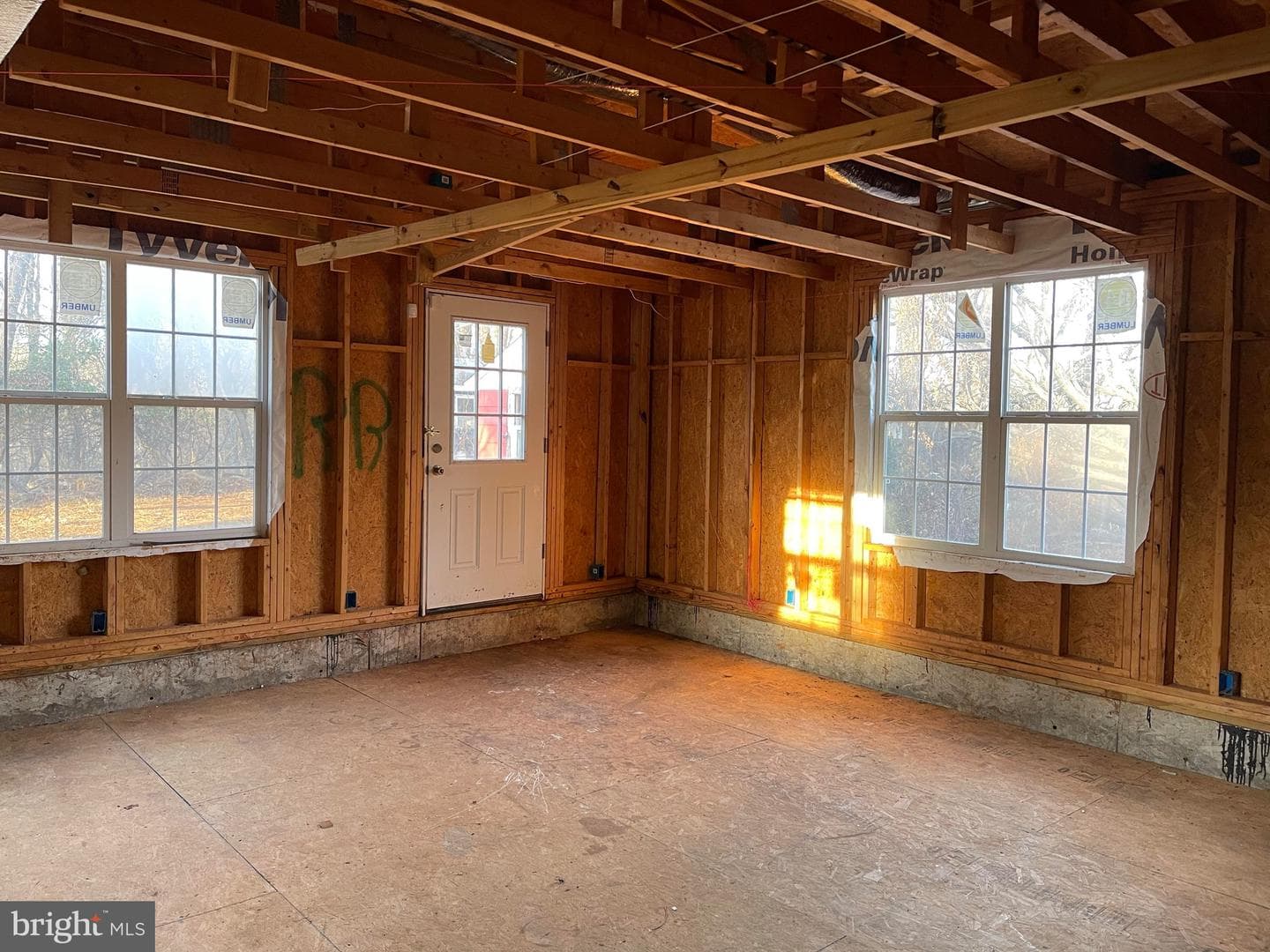9828 Magledt Road photo 40