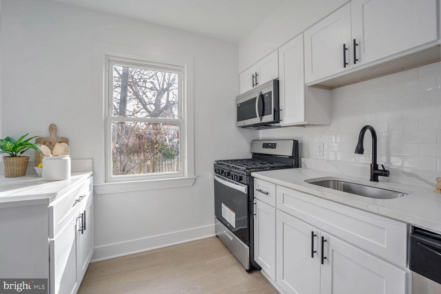 9602 9th Avenue photo 9
