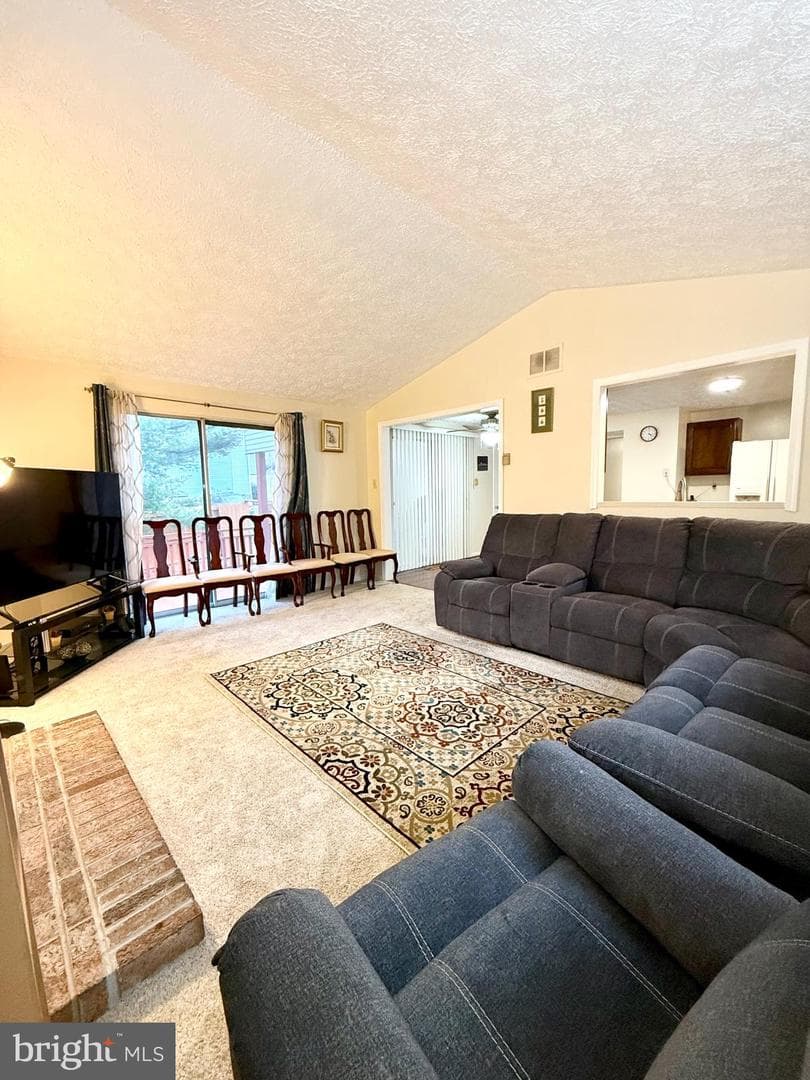 9 Hickory Ridge Court photo 13