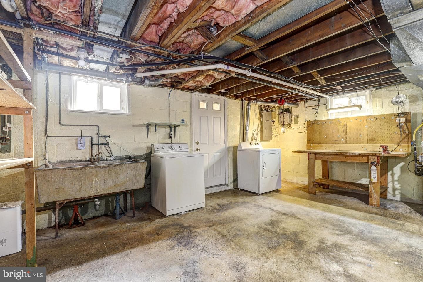 105 Washington Street photo 35