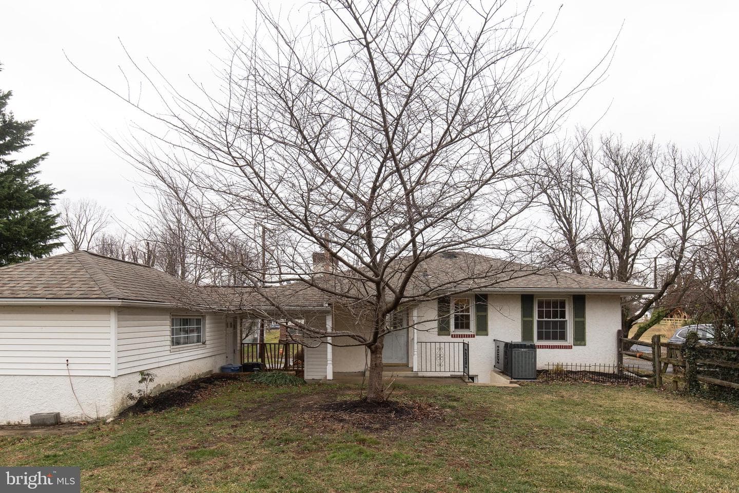 105 Washington Street photo 39