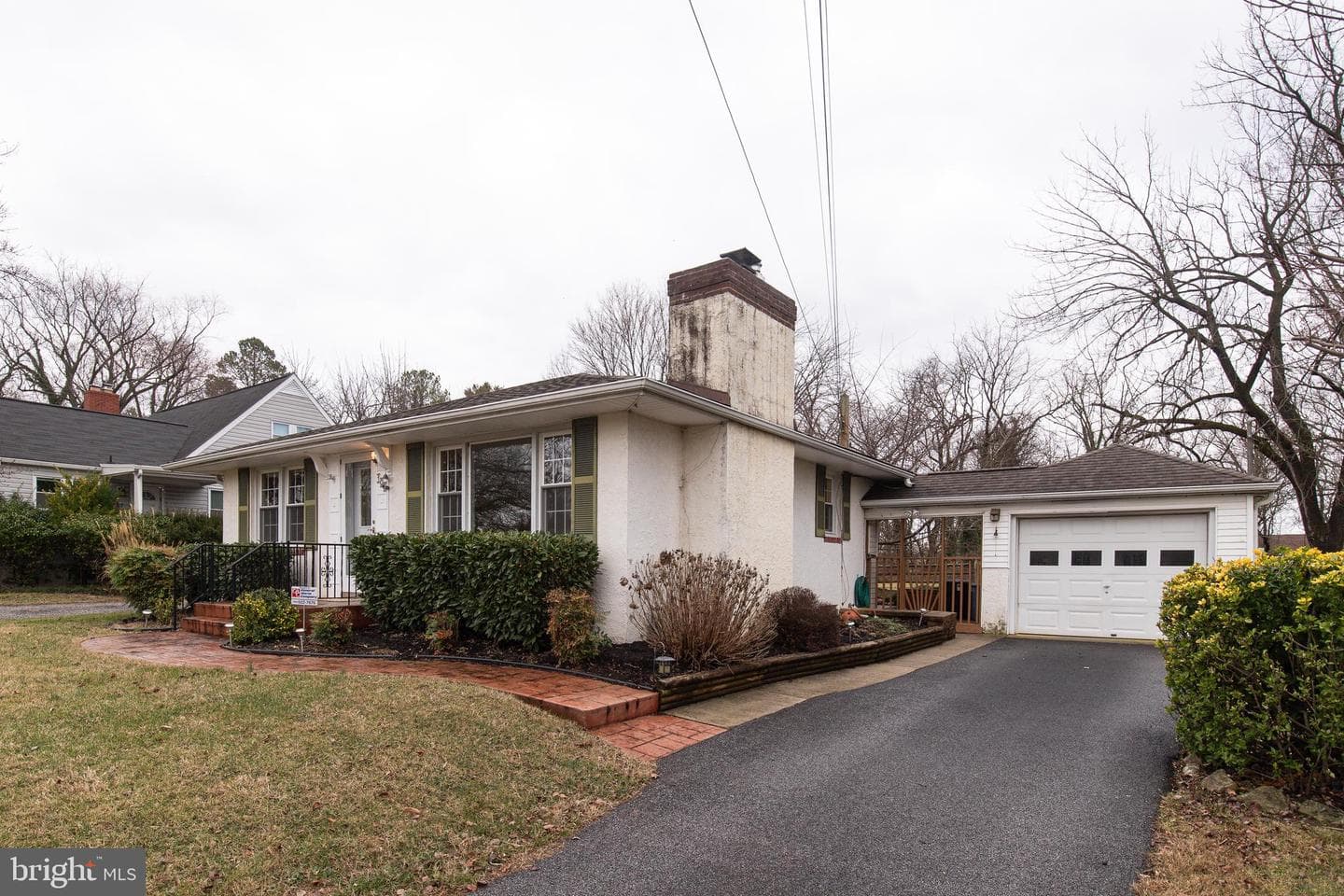 105 Washington Street photo 4
