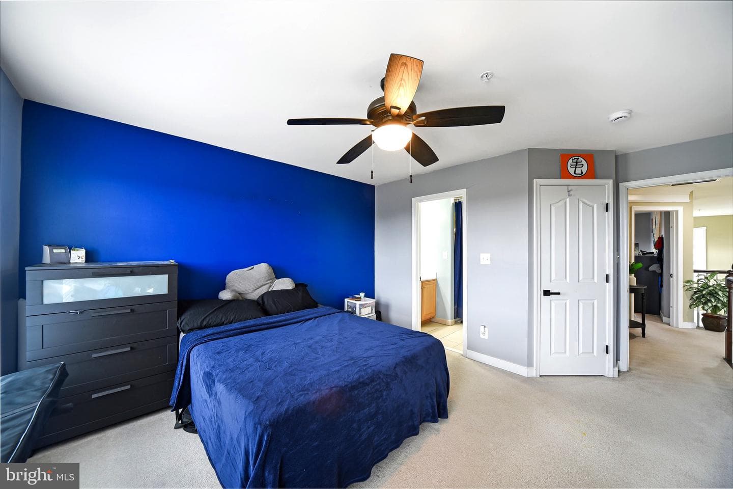 909 Zenith Drive photo 35