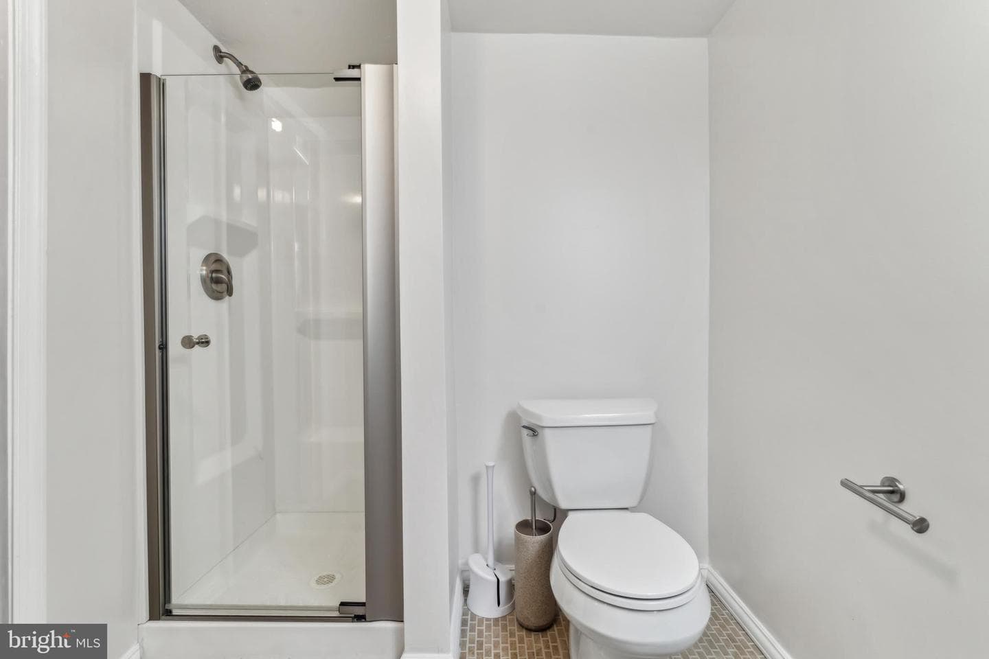 324 Westshire Road photo 22