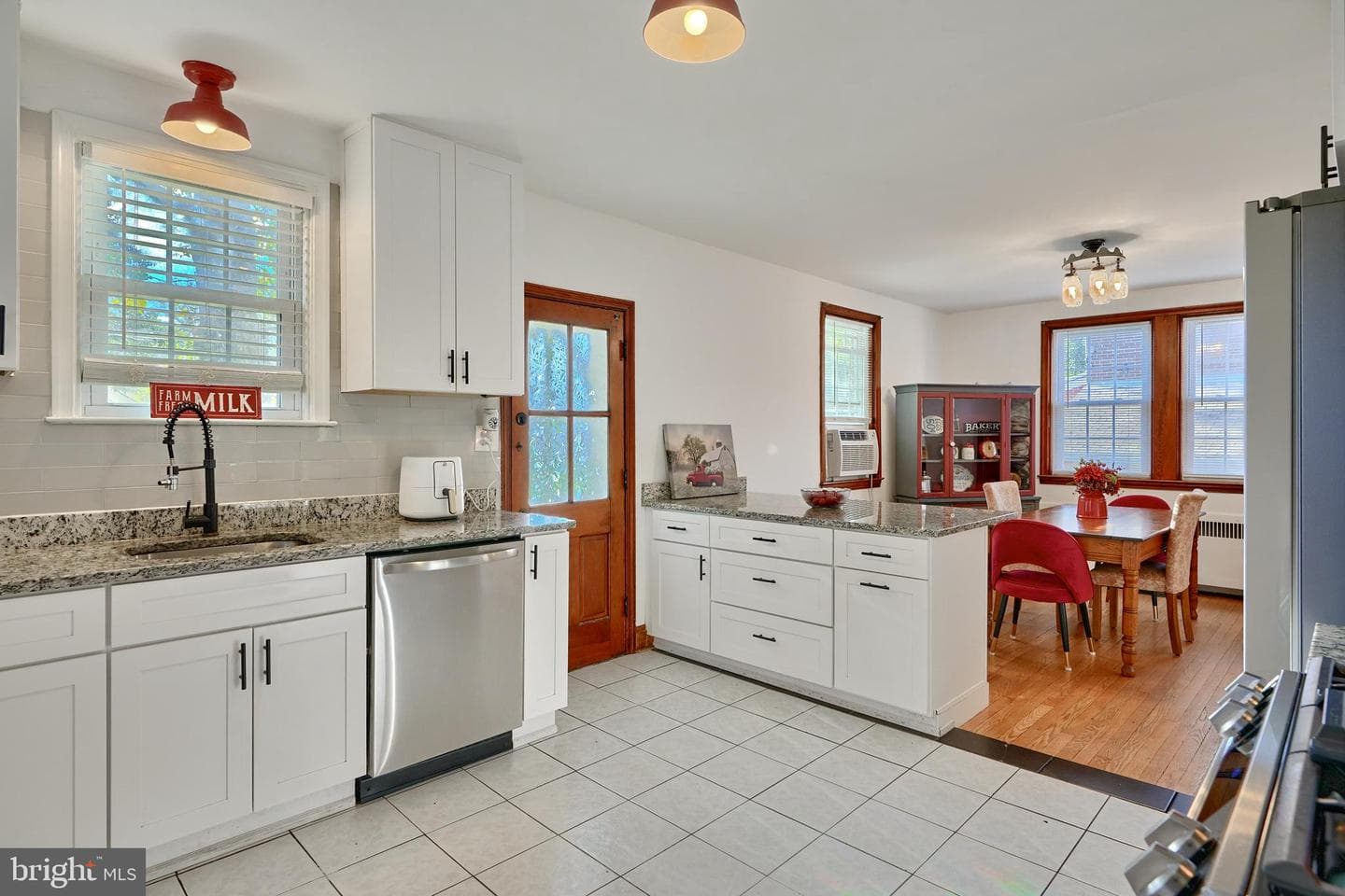 3004 Dunmore Road photo 16