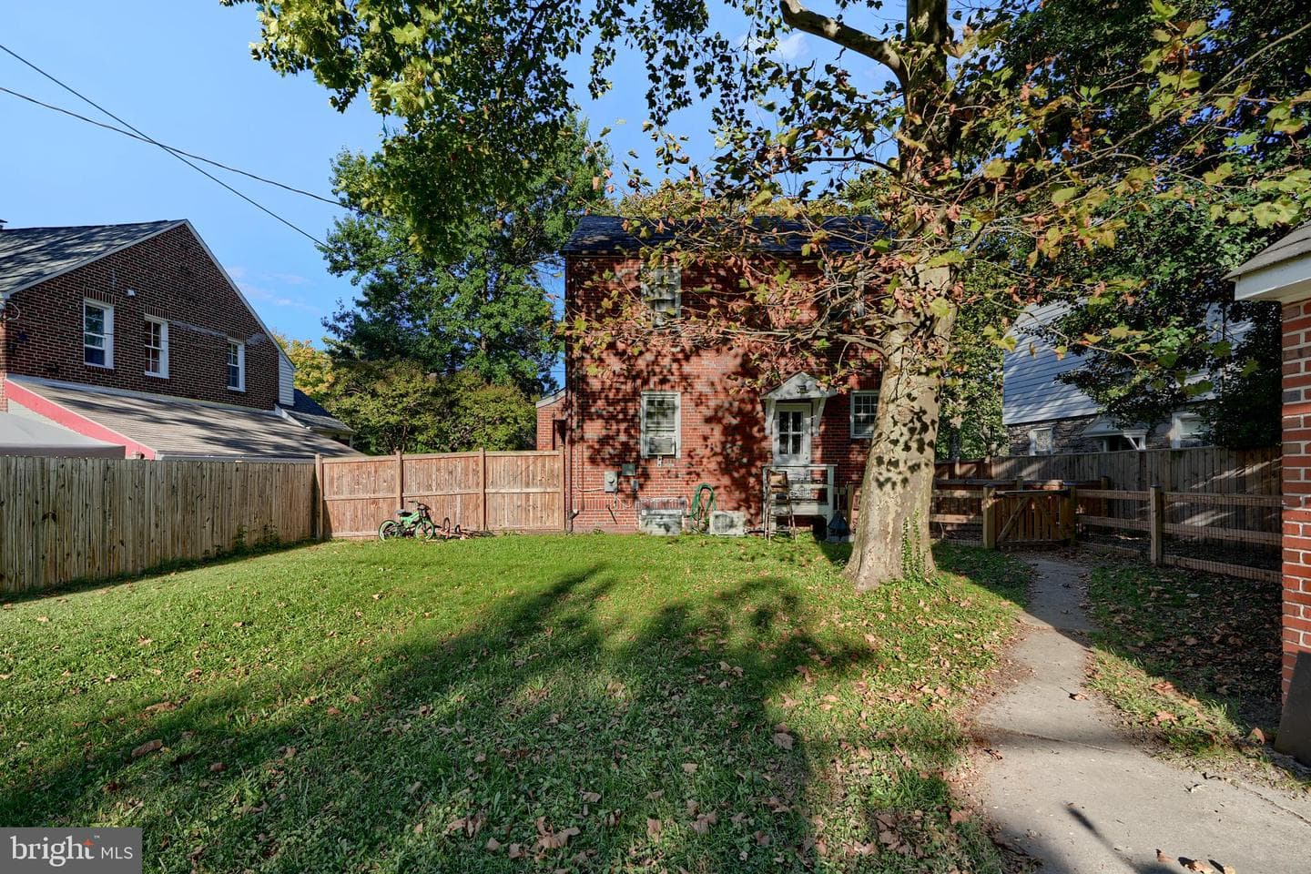 3004 Dunmore Road photo 42