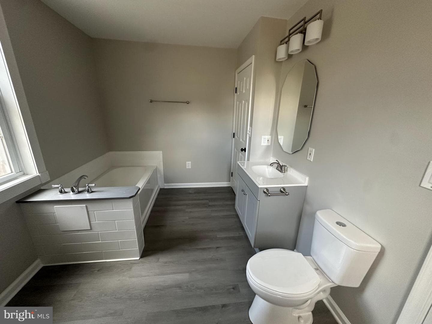 10516 Bird River Road photo 23