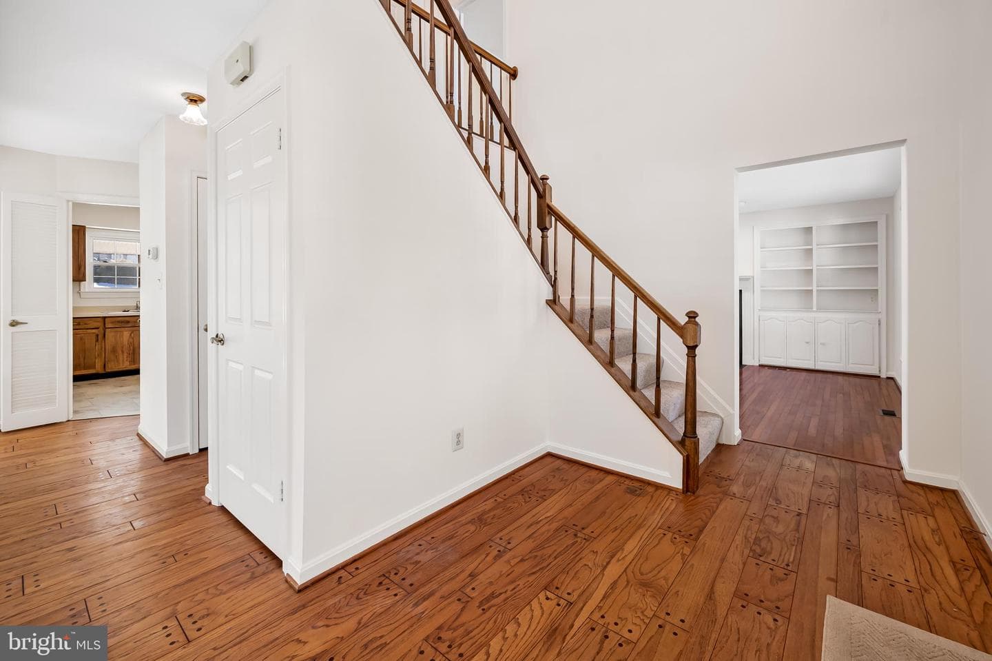 11 Dulaney Hills Court photo 10