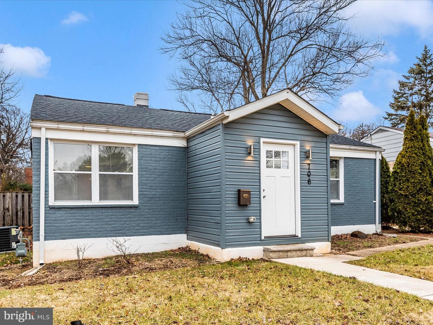 706 Greenwood Road photo 49