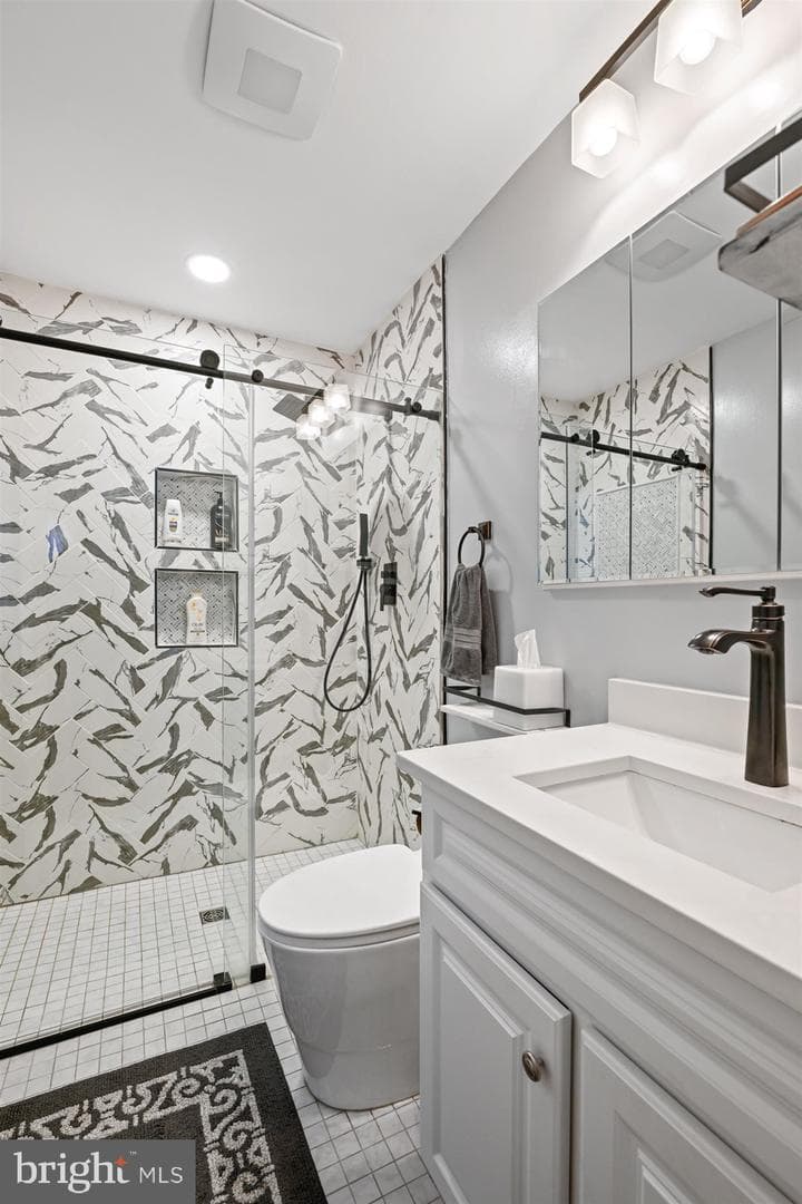 7208 Denberg Road photo 10