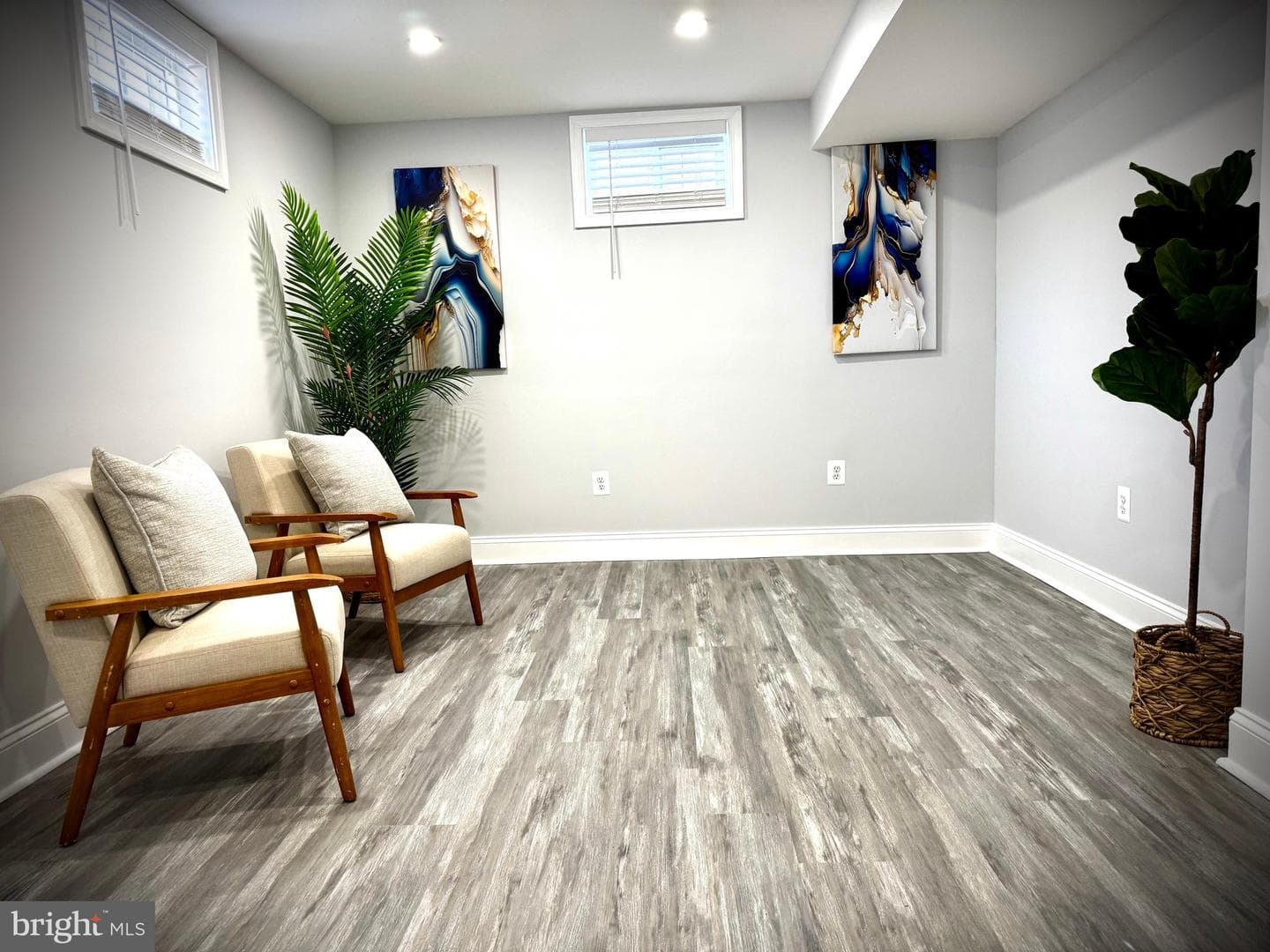 2 McTavish Avenue photo 19