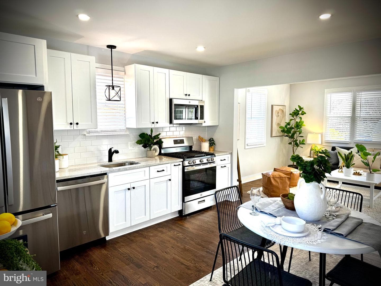 2 McTavish Avenue photo 6