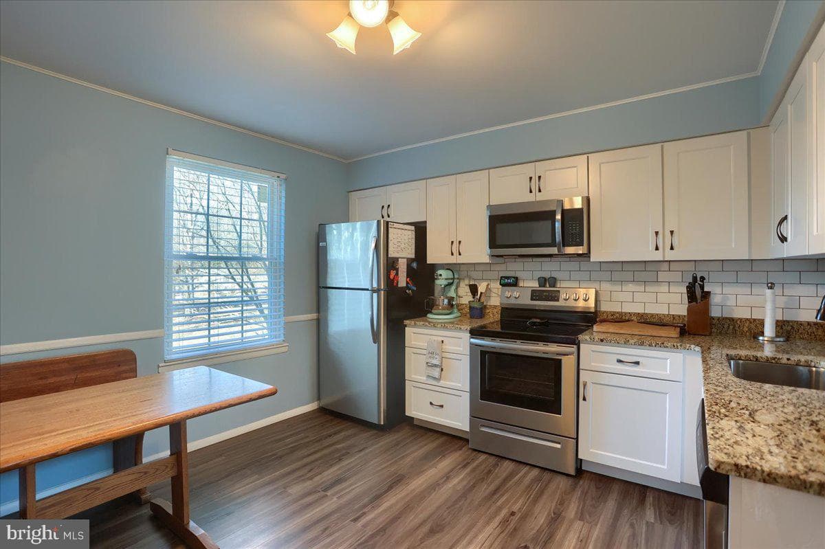 2639 Ebony Road photo 6