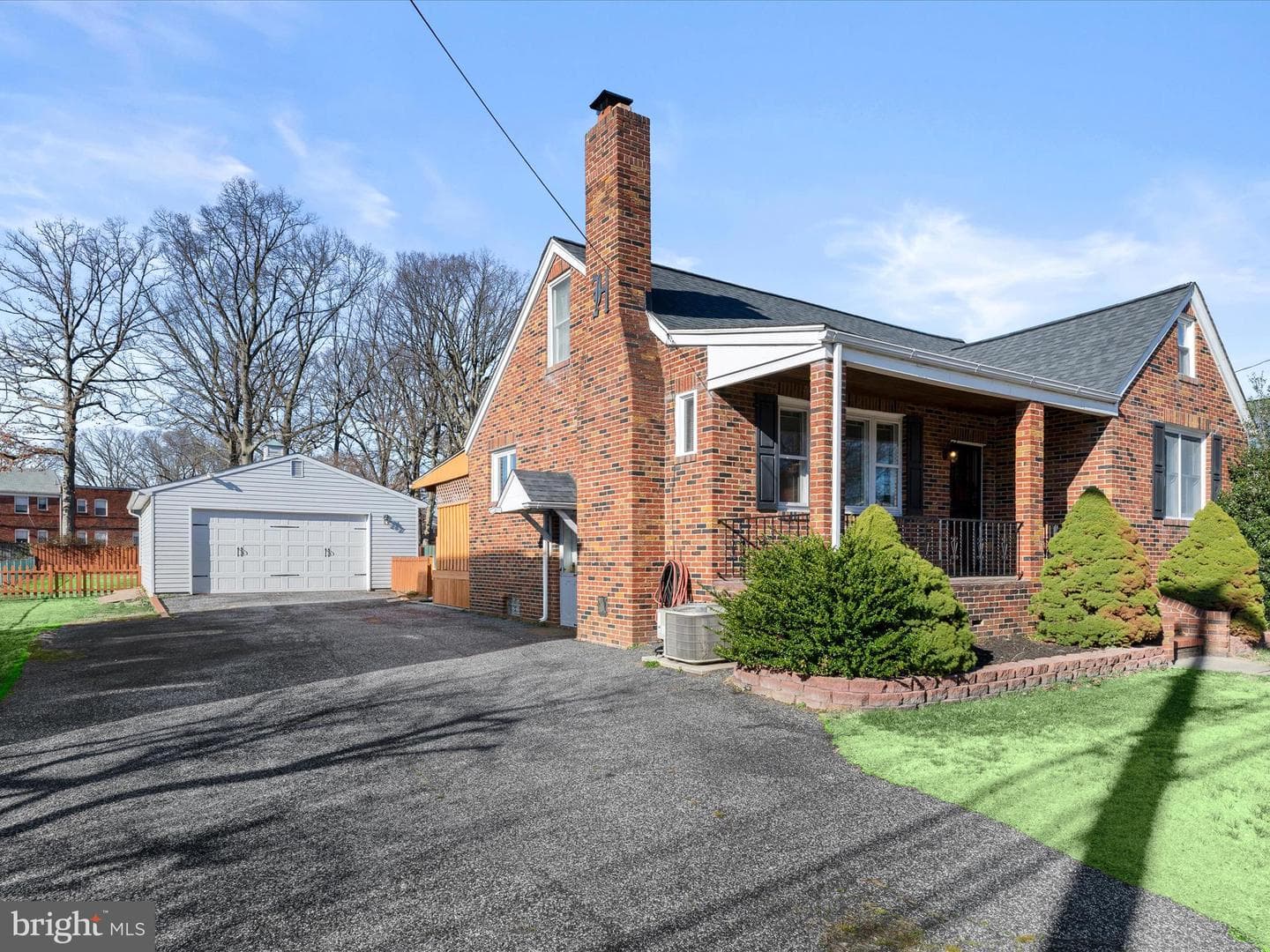206 Homberg Avenue photo 2
