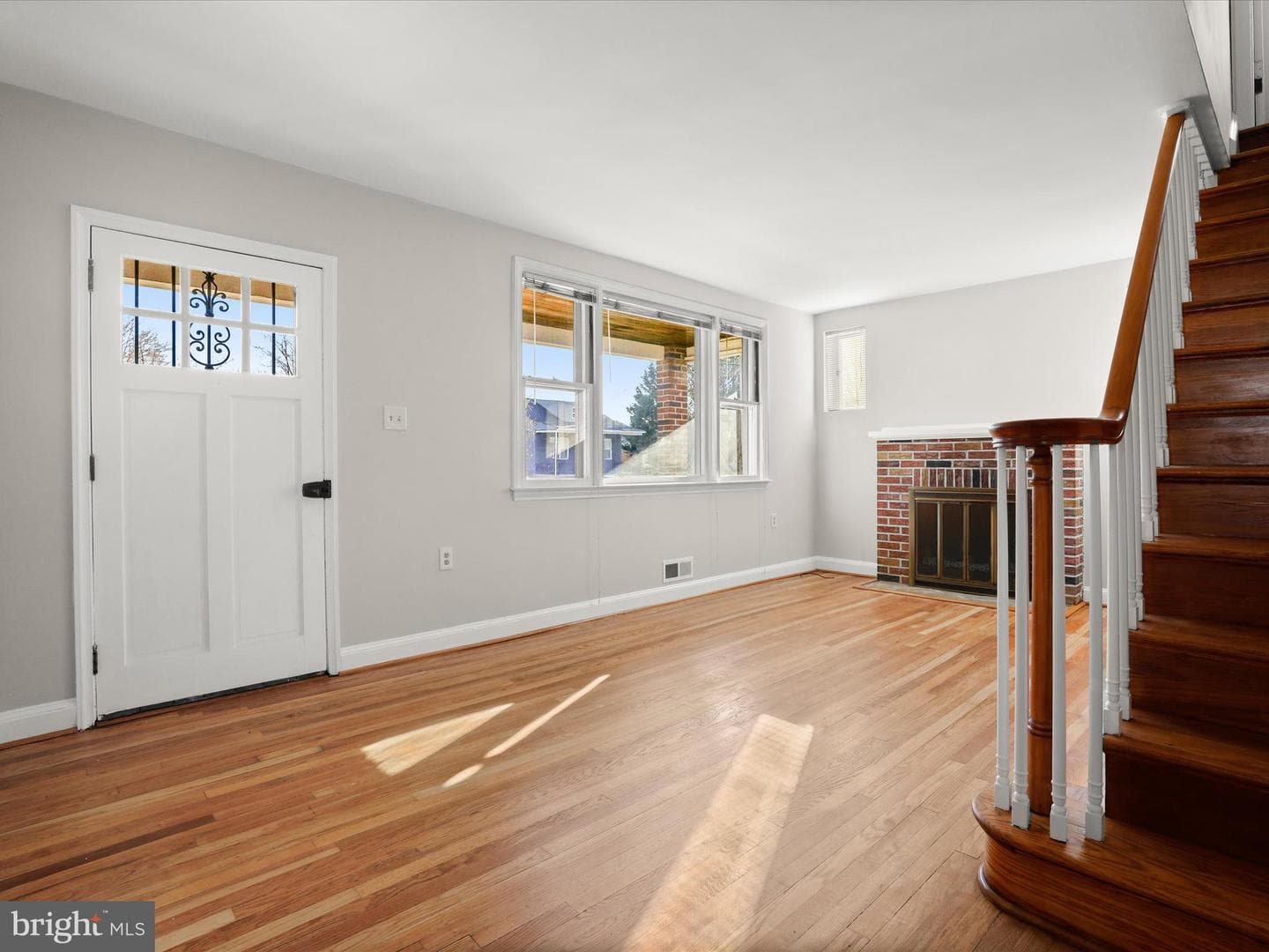 206 Homberg Avenue photo 5