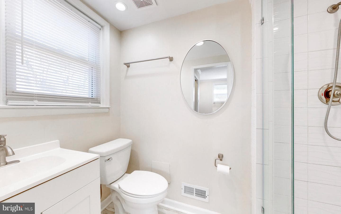 6717 Glenkirk Road photo 18