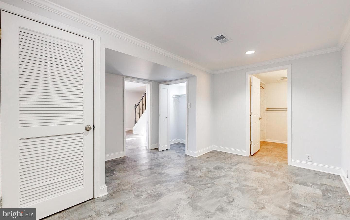 6717 Glenkirk Road photo 24
