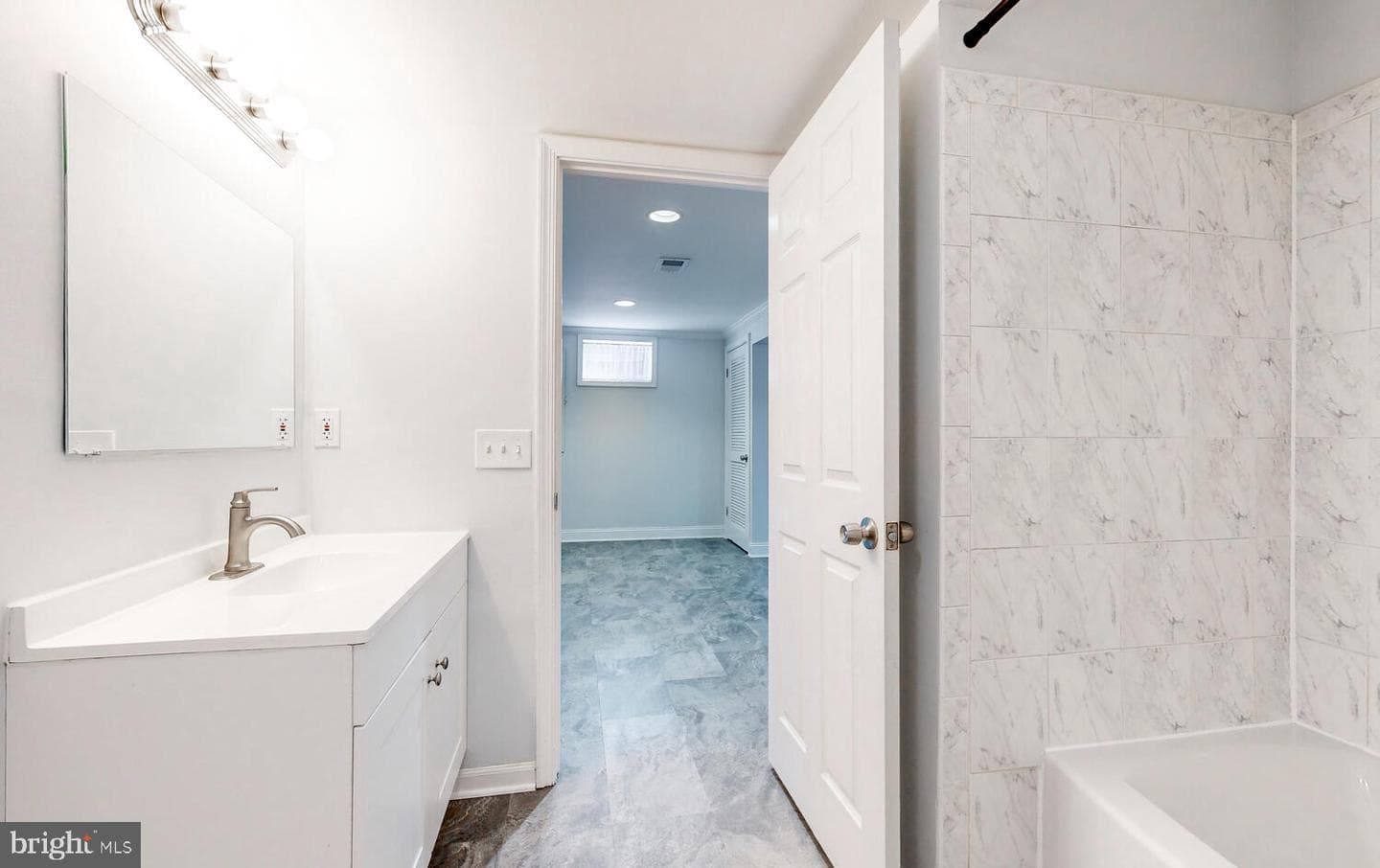 6717 Glenkirk Road photo 25