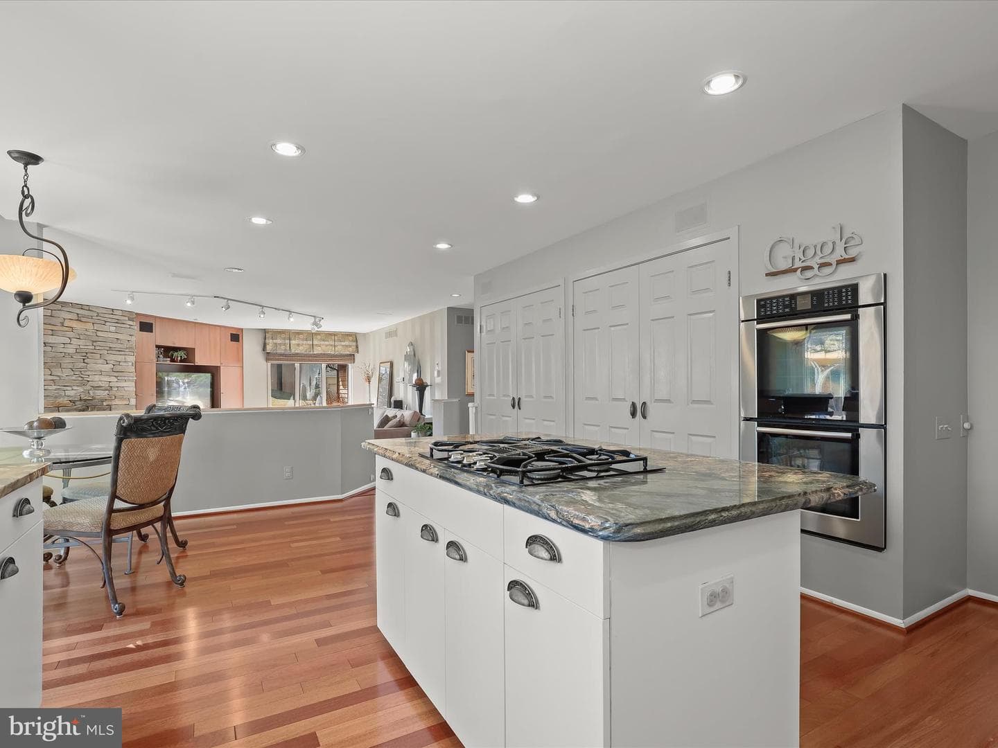 1 Red Maple Court photo 15