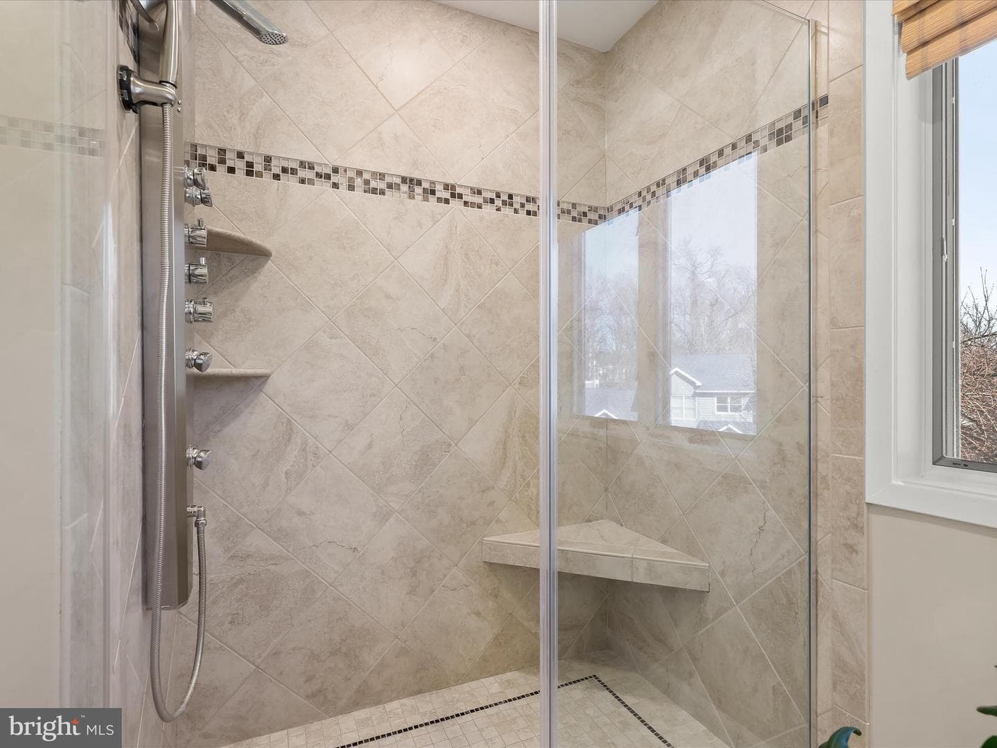 1 Red Maple Court photo 37