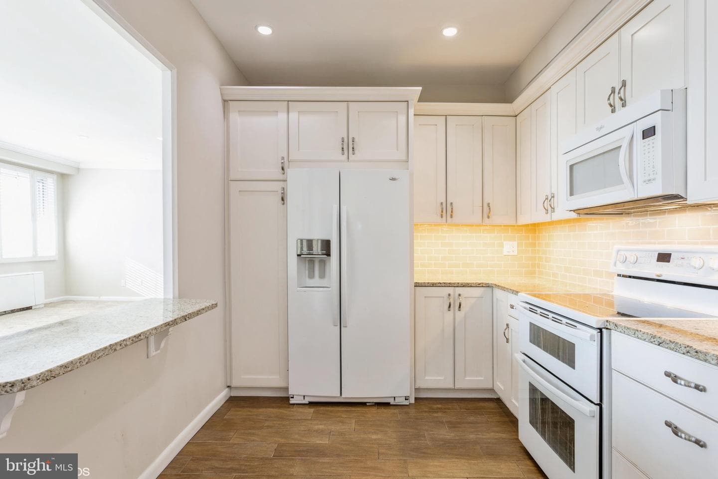 11 Slade Avenue #607 photo 14