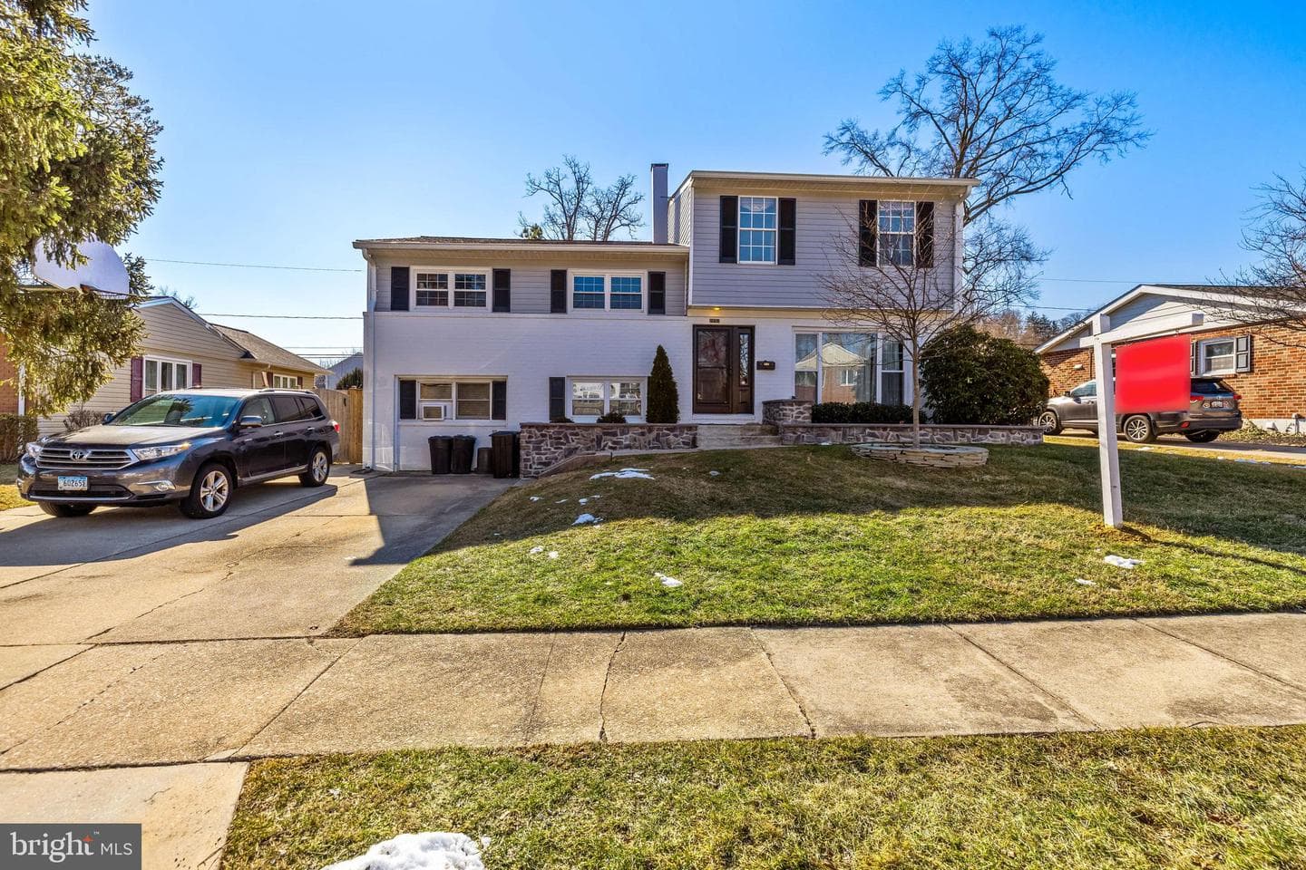 229 Deep Dale Drive photo 2