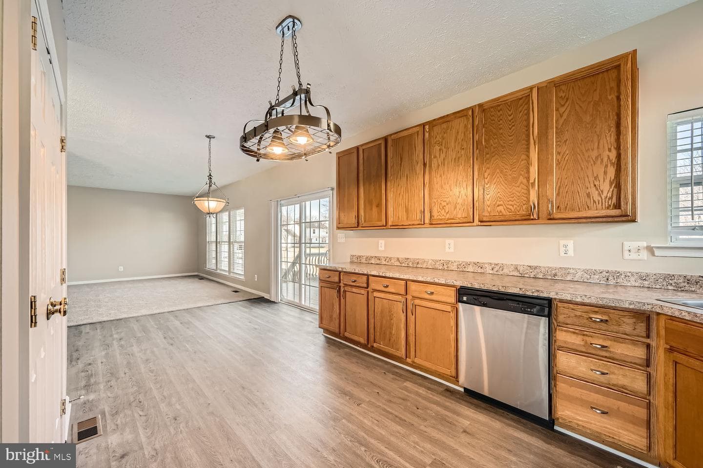 602 Walnut Grove Road photo 7