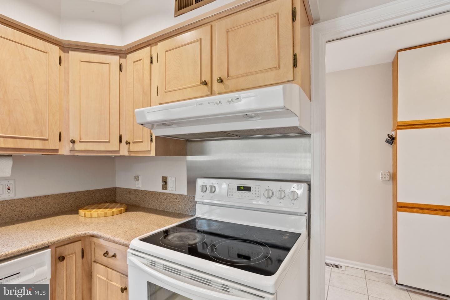 1312 Midmeadow Road photo 11