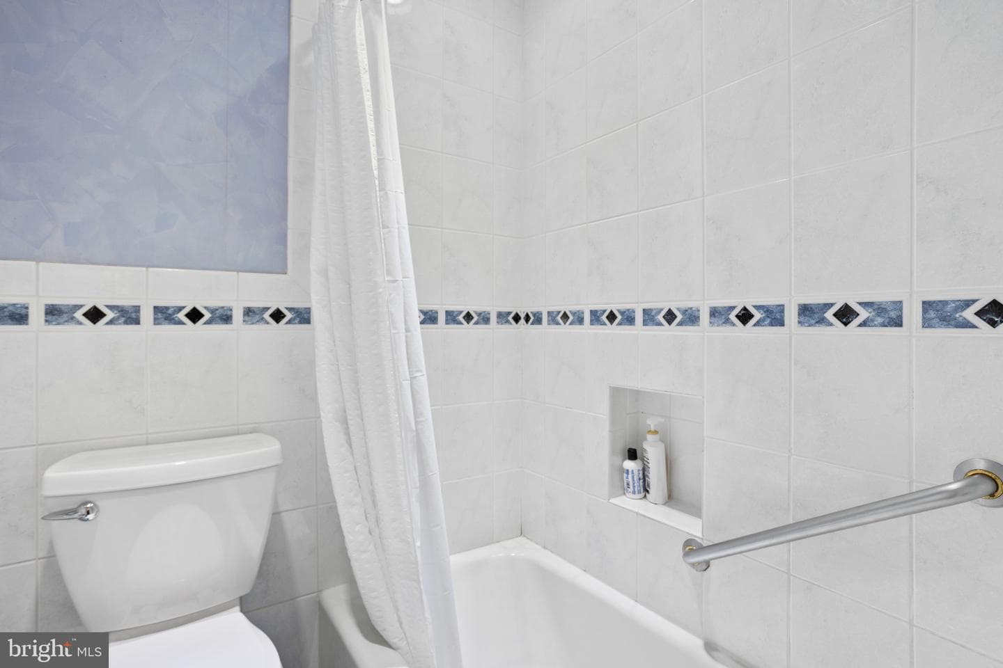 1312 Midmeadow Road photo 23