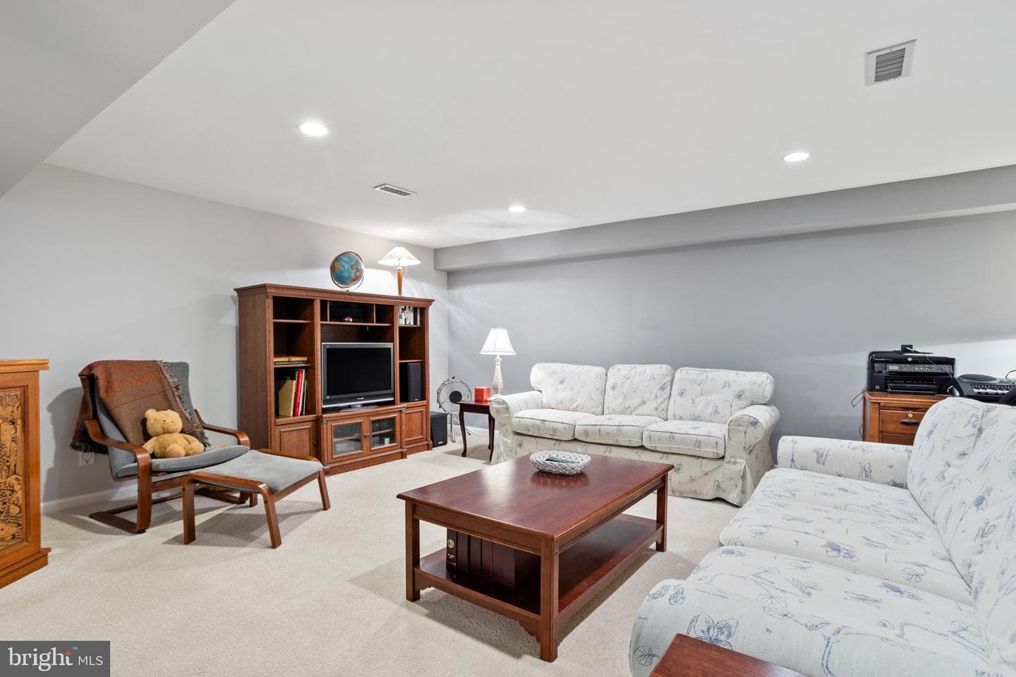 1312 Midmeadow Road photo 25