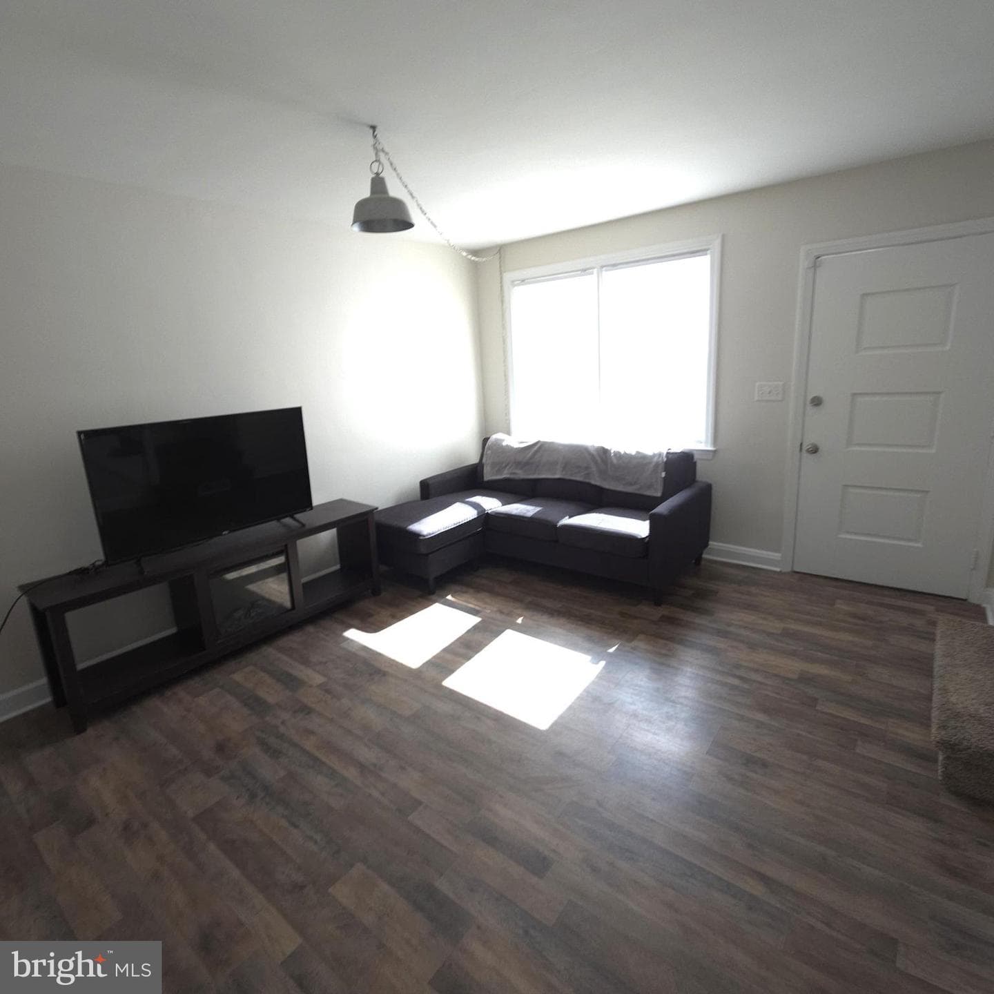141 Hampshire Road photo 12