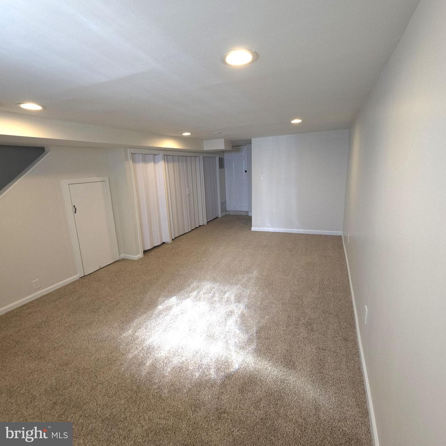 141 Hampshire Road photo 16