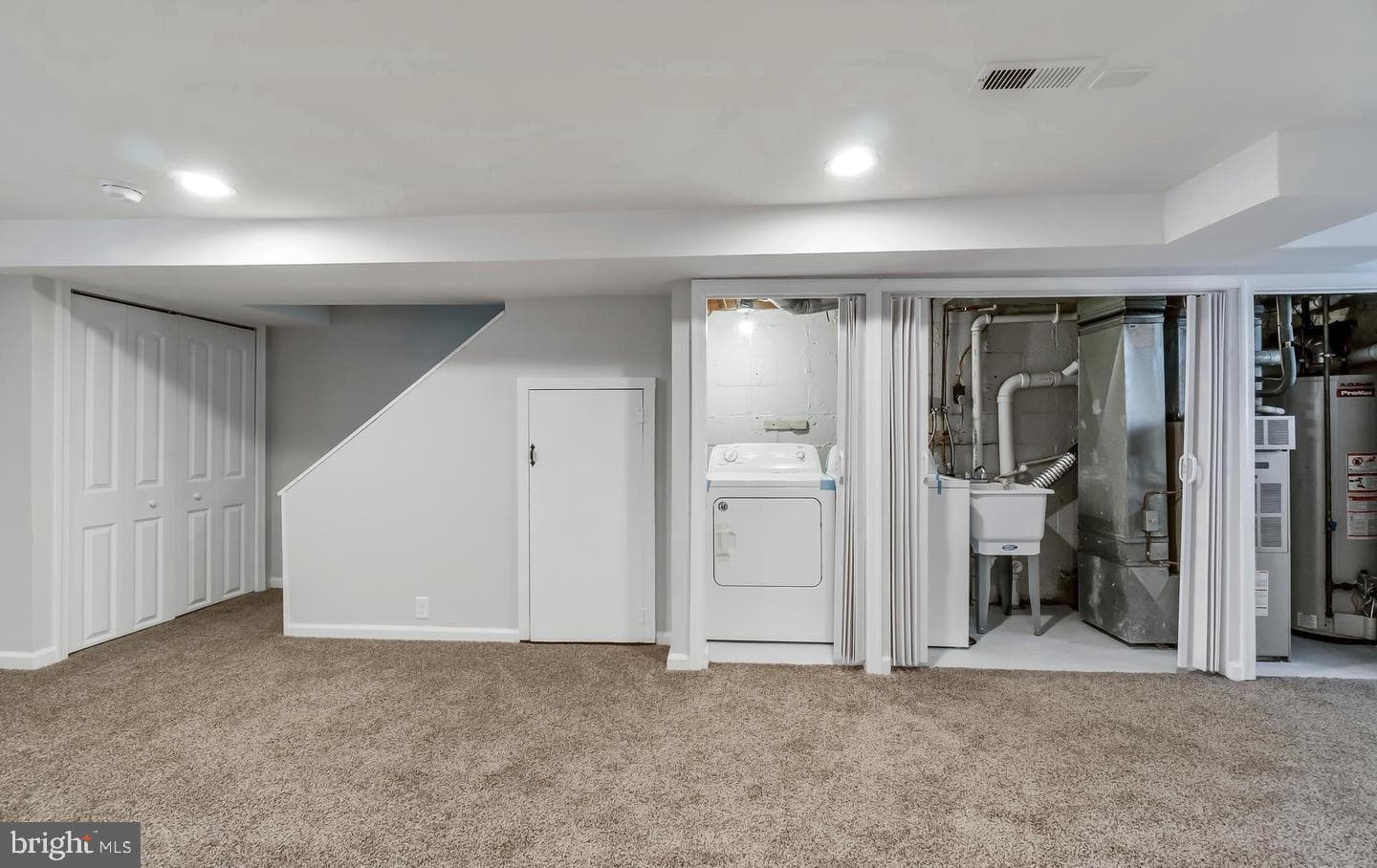 141 Hampshire Road photo 18