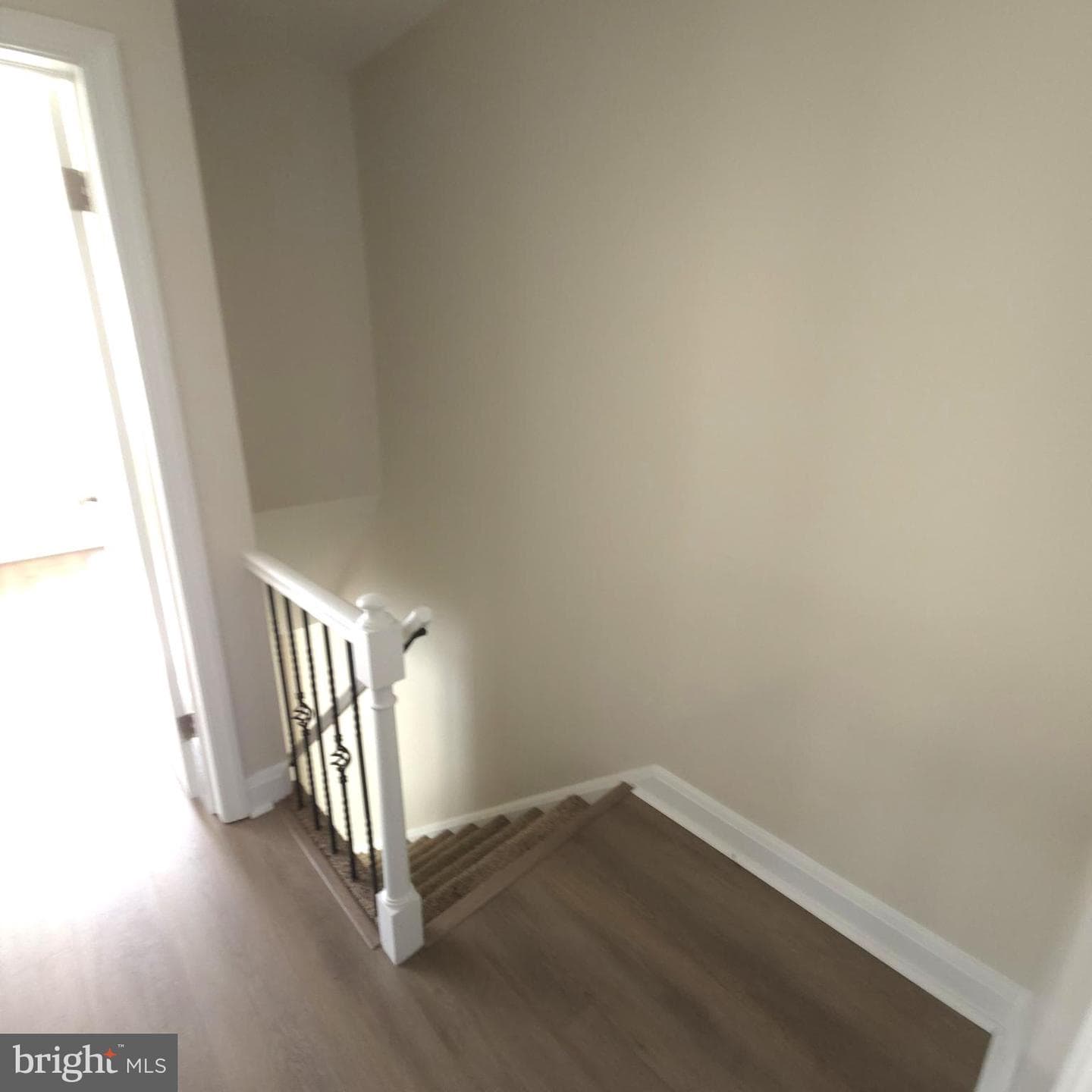 141 Hampshire Road photo 24