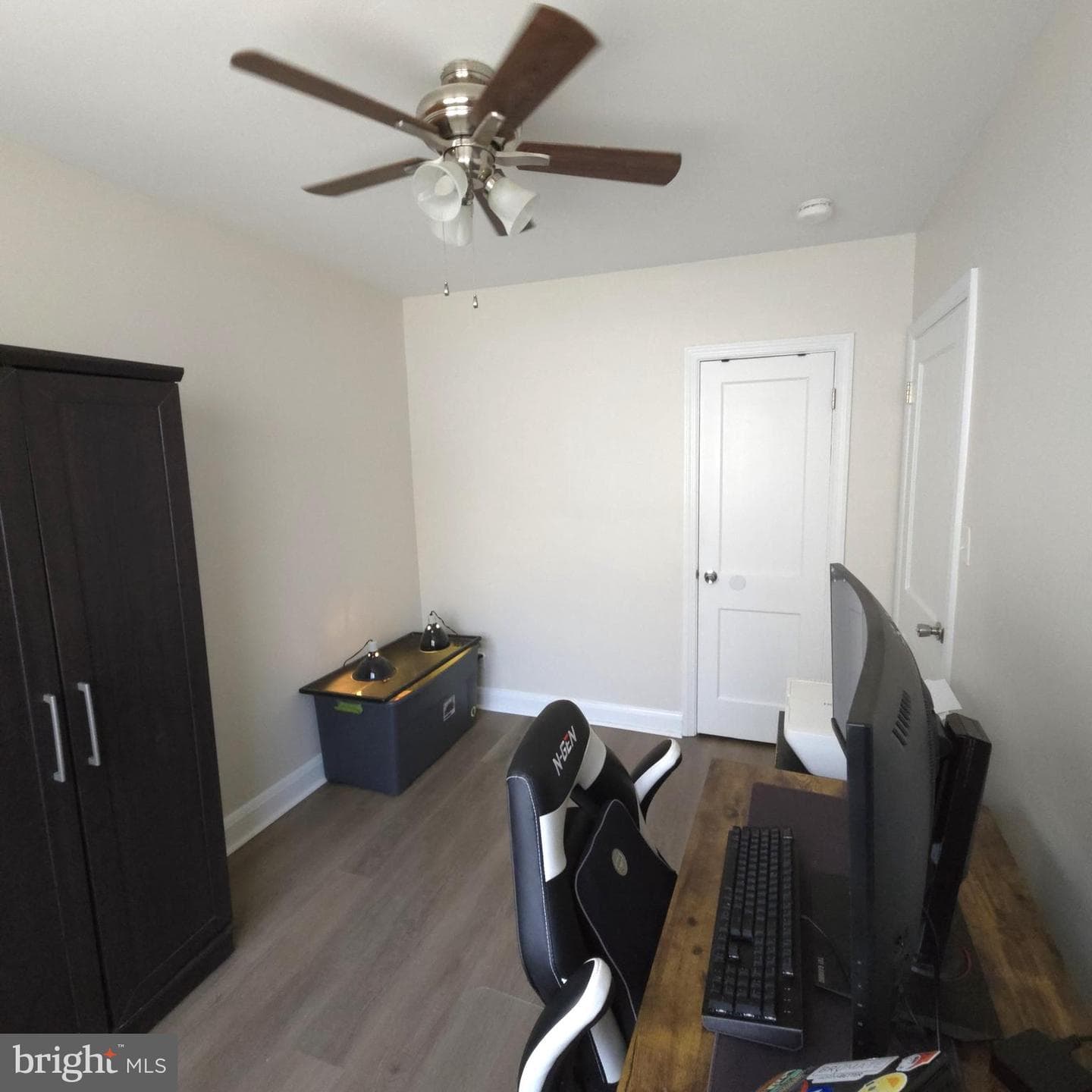 141 Hampshire Road photo 29