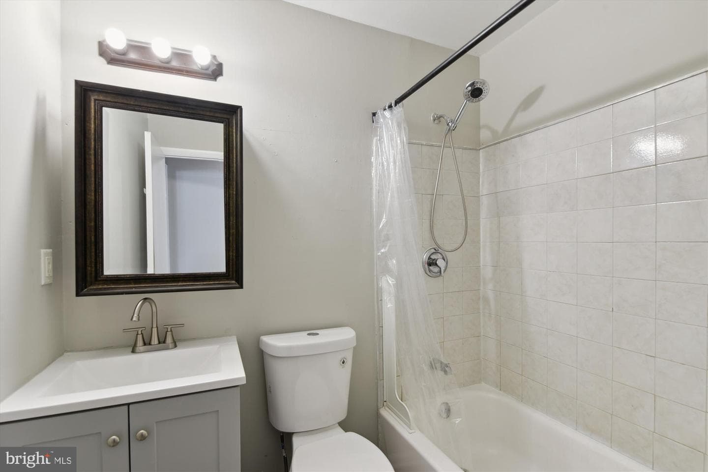 8837 Trimble Way photo 18