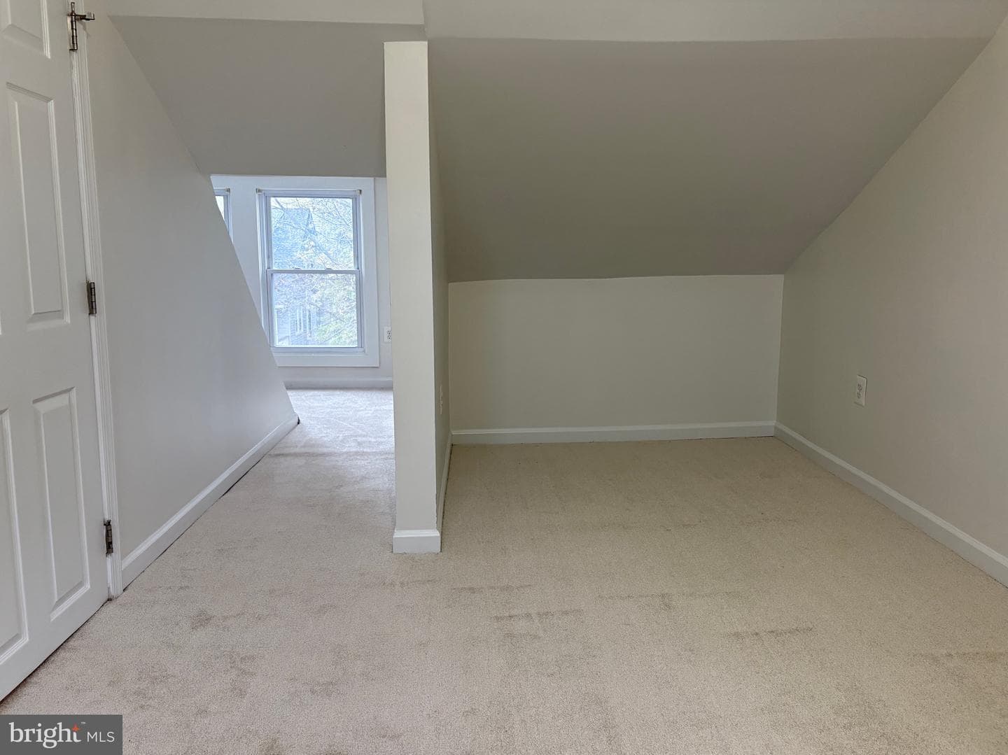 103 Sherwood Avenue photo 15