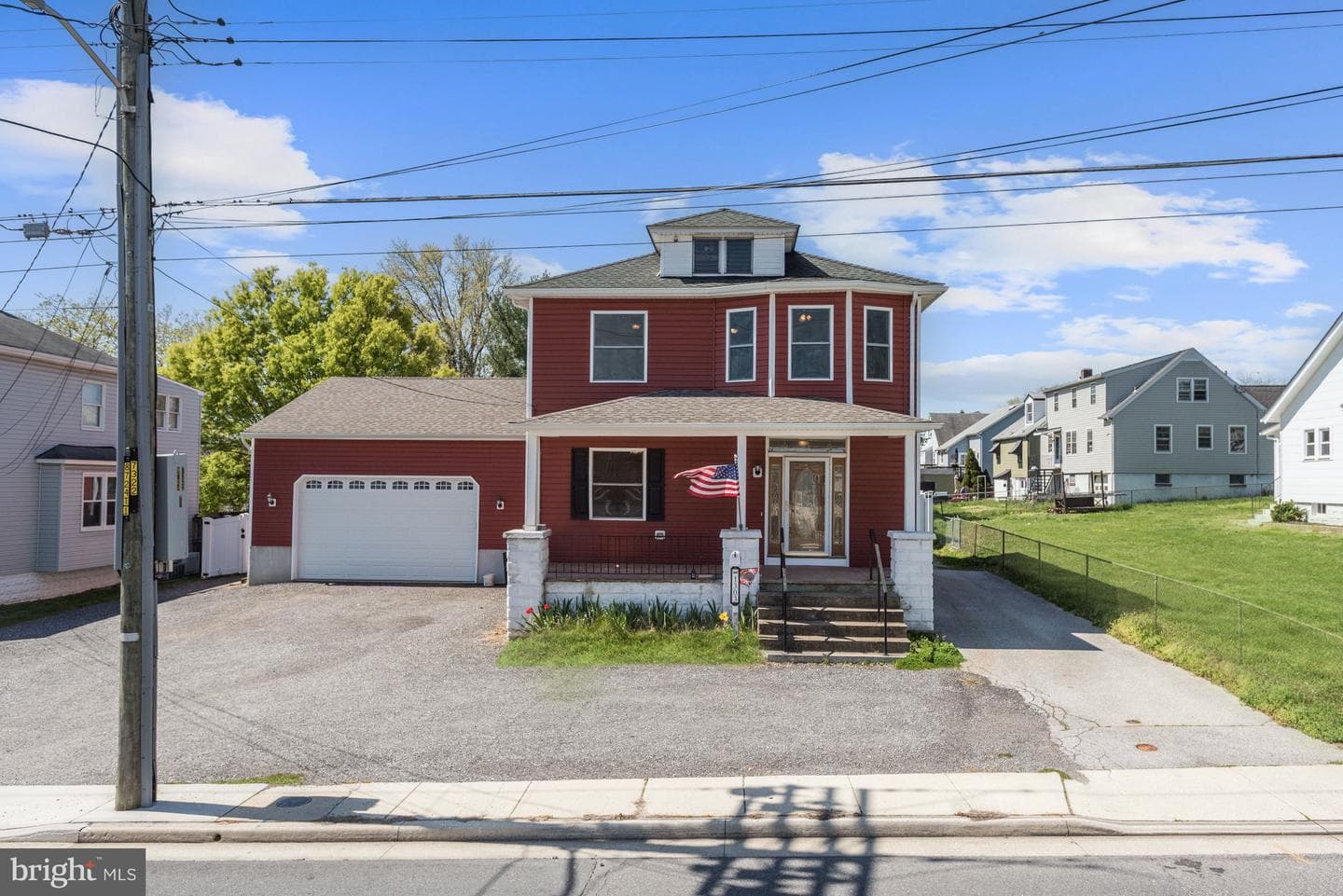 1303 Linden Avenue photo 1