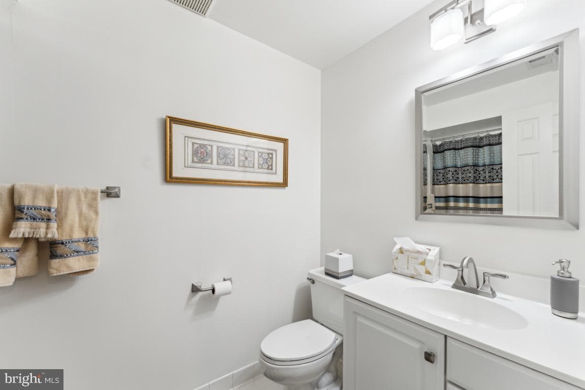 47 Bellchase Court photo 37