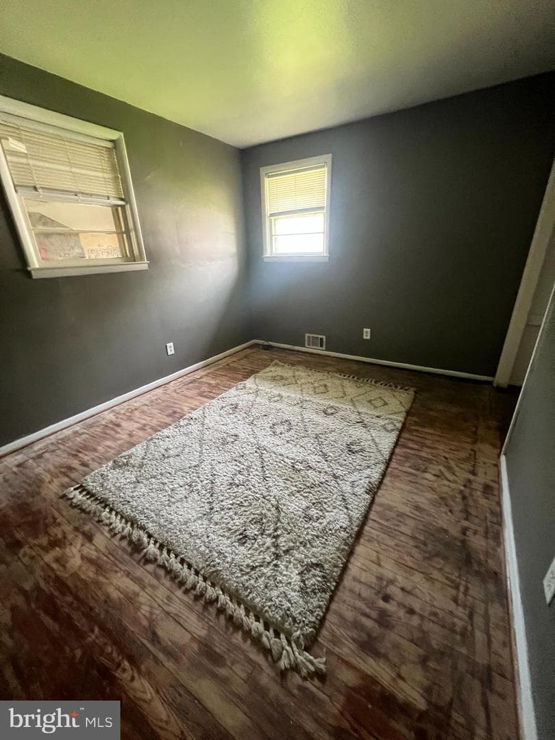 8211 Beach Drive photo 32