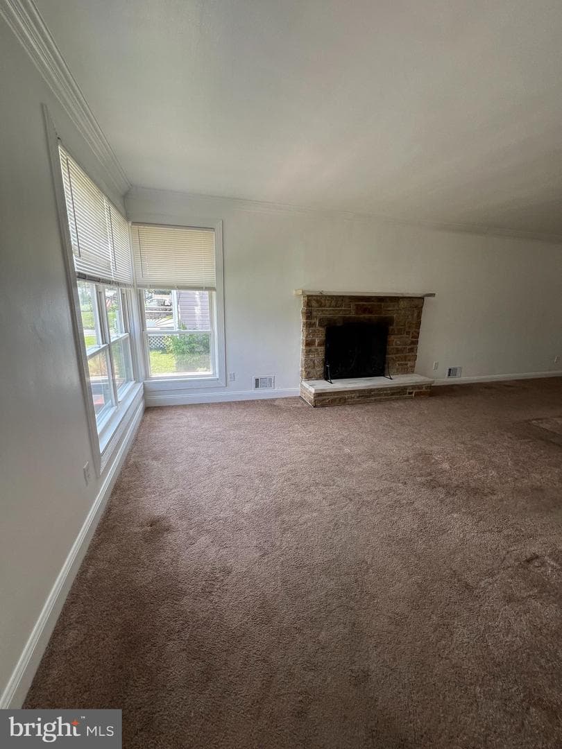 8211 Beach Drive photo 9