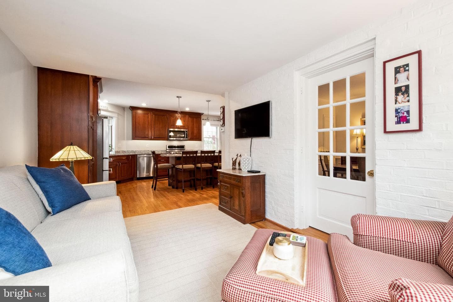 602 Worcester Road photo 16